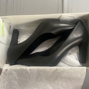 leather Abbi flex pump Michael Kors